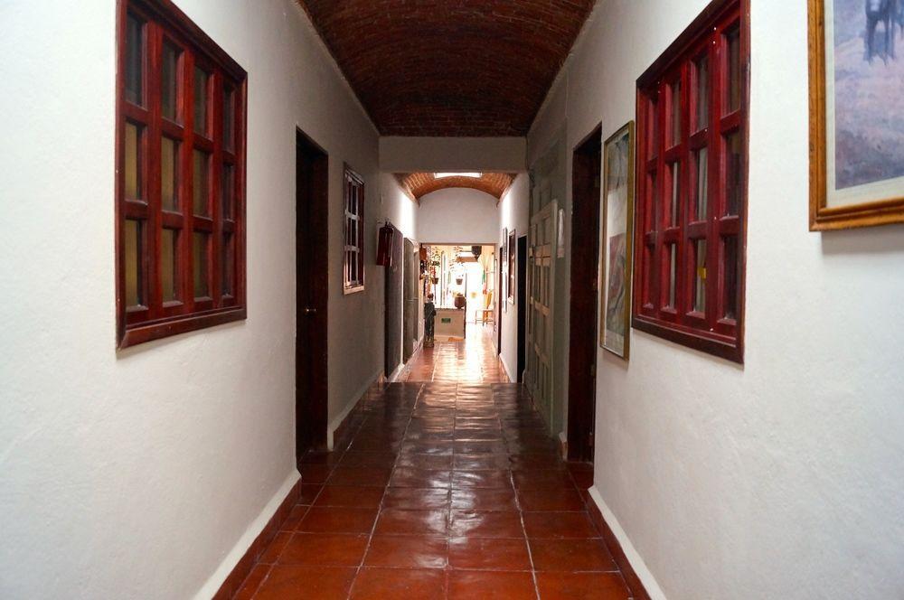 Hotel Aqui Es Mexico ซานมิเกล เด อาเญนเด ภายนอก รูปภาพ