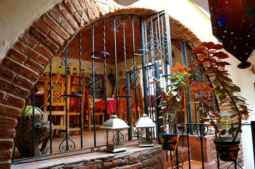 Hotel Aqui Es Mexico ซานมิเกล เด อาเญนเด ภายนอก รูปภาพ