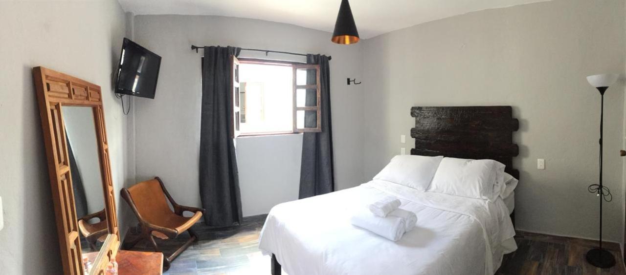 Hotel Aqui Es Mexico ซานมิเกล เด อาเญนเด ภายนอก รูปภาพ