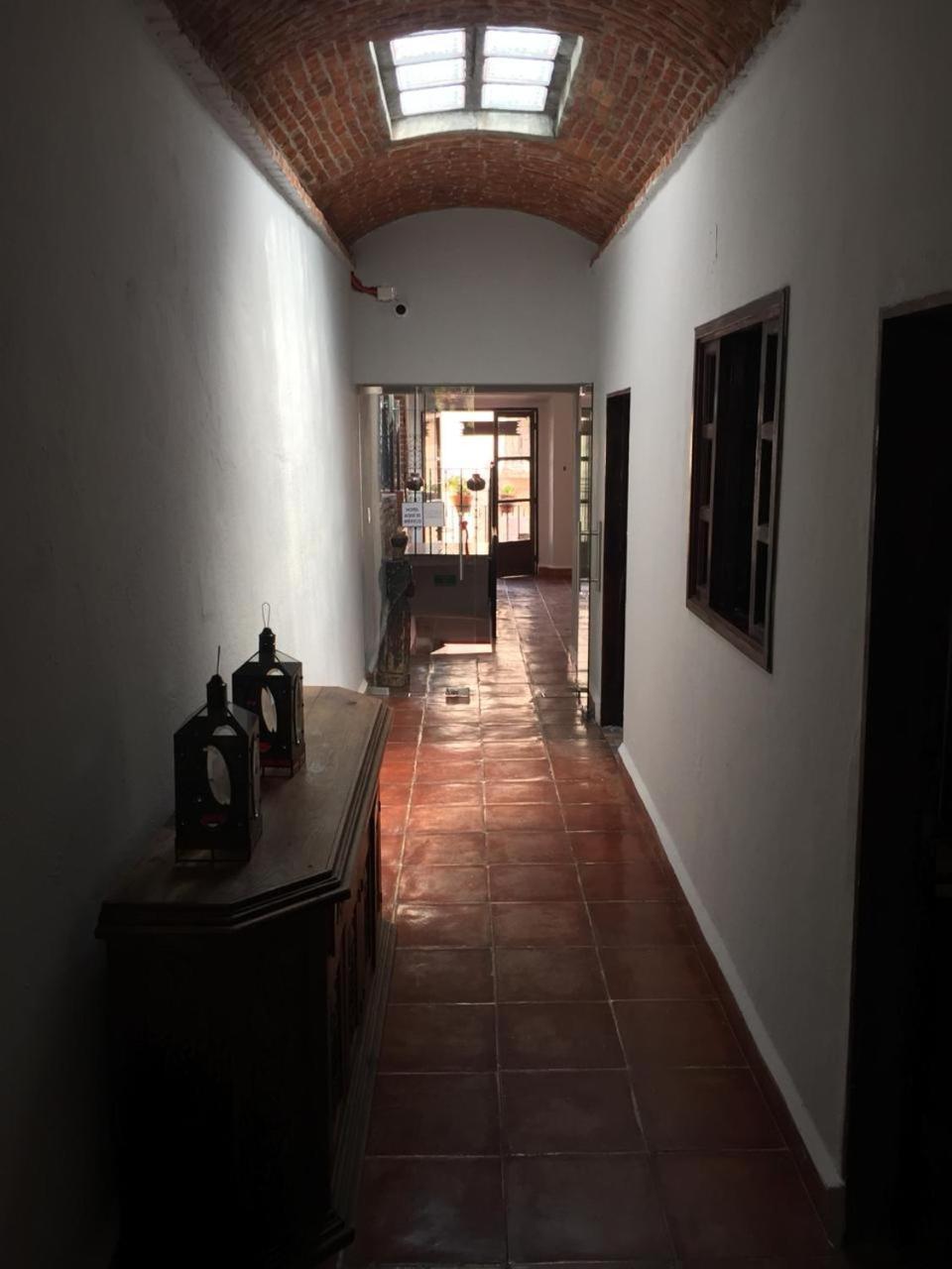Hotel Aqui Es Mexico ซานมิเกล เด อาเญนเด ภายนอก รูปภาพ